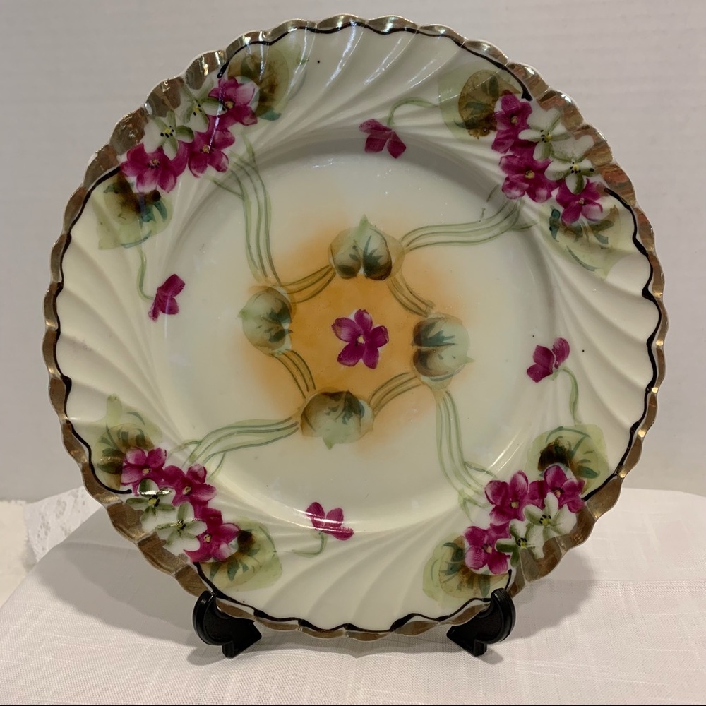 Vintage hand-painted decorative plate